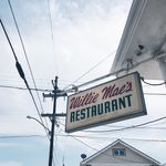 Willie Mae's Restaurant sign